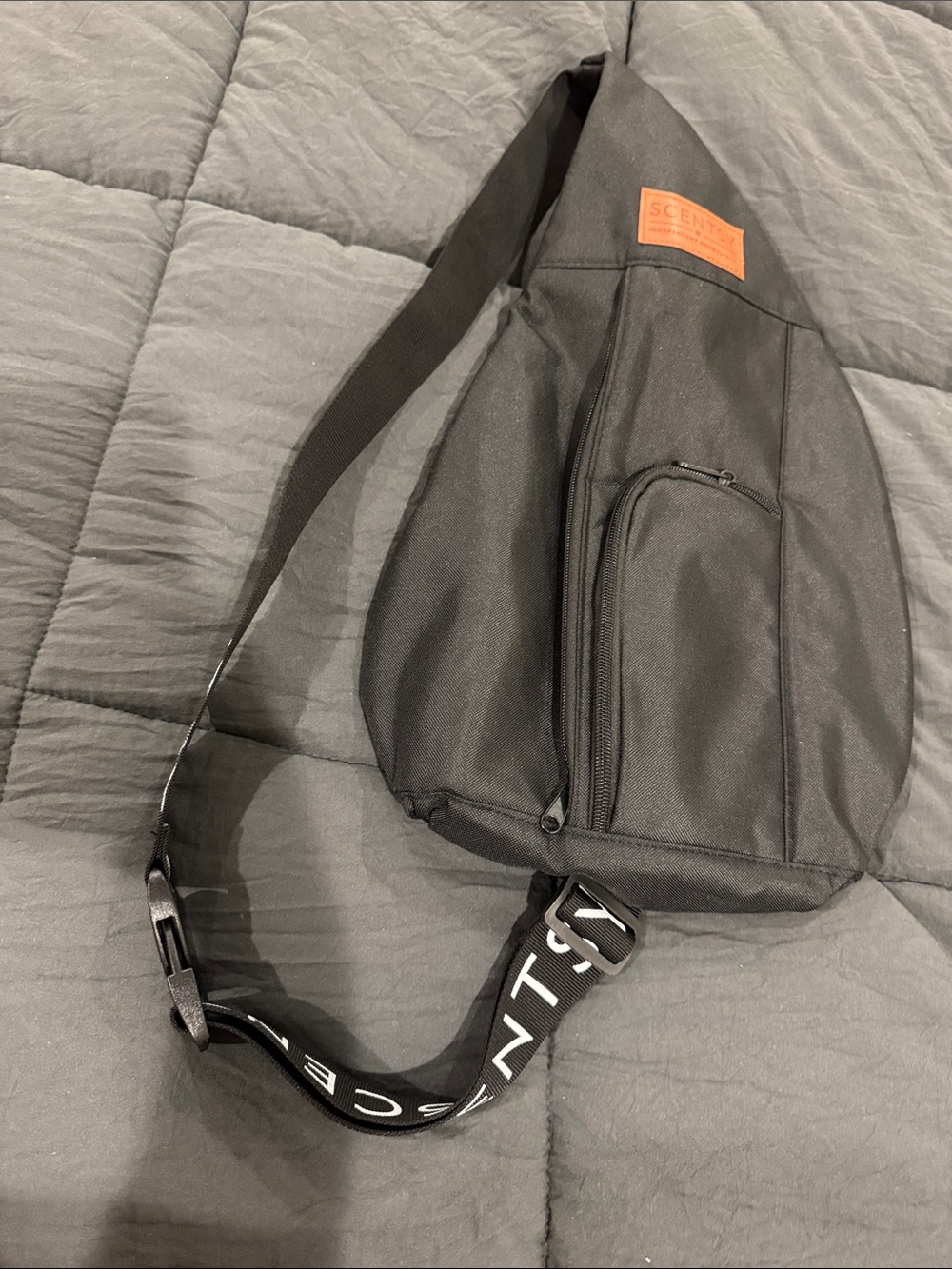 Black Sling Crossbody Bag - scentsy